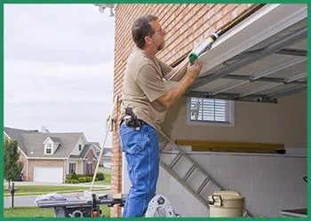 Quality Garage Door Service Herndon, VA 571-405-2827 - door-sid-gr-22m